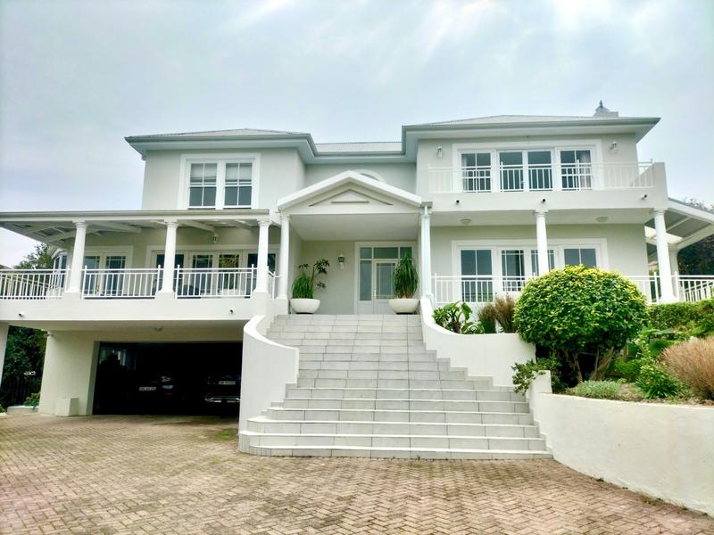 To Let 5 Bedroom Property for Rent in Hout Bay Western Cape